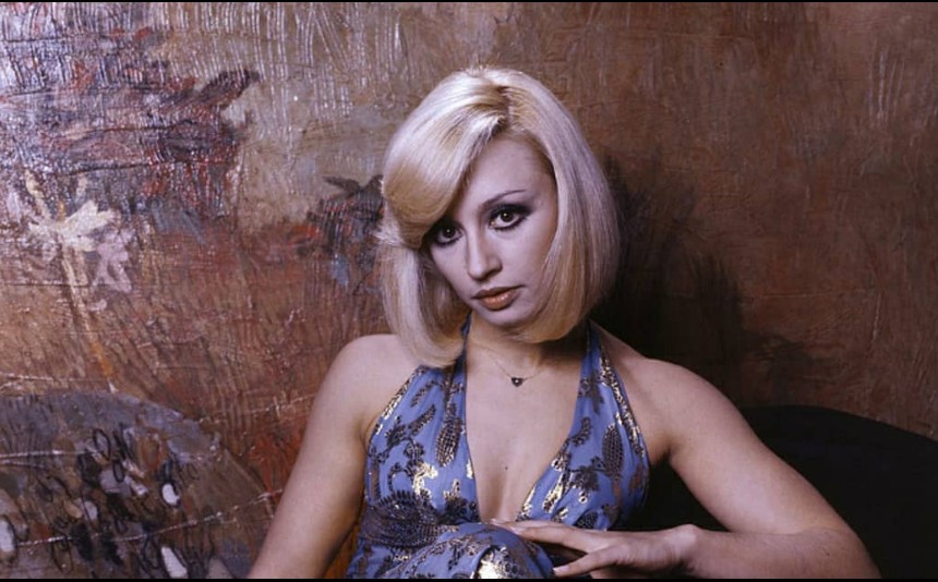 Ραφαέλα Καρά: Τα ιταλικά ΜΜΕ θρηνούν για τον θάνατό της – «Αντίο σε ένα είδωλο της ιταλικής TV»