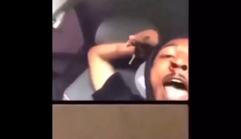 ΗΠΑ: Εκτέλεση πασίγνωστου ράπερ – Τον «γάζωσαν» ενώ έκανε live στο Instagram