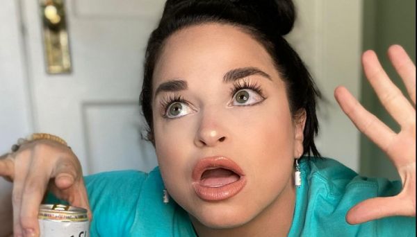 Αυτή η 31χρονη έχει το μεγαλύτερο στόμα στον κόσμο – και το άνοιγμά του θα σε σοκάρει