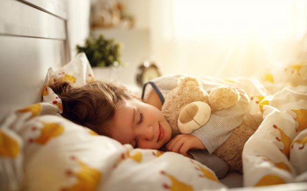 Τι να κάνετε όταν το παιδί δυσκολεύεται να κοιμηθεί