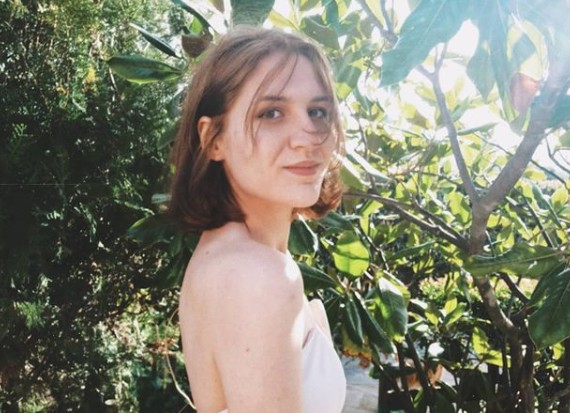 Μπέσυ Μάλφα – Γεράσιμος Σκιαδαρέσης: Η κόρη τους Όλγα φωτογραφίζεται γυμνή και κόβει την ανάσα