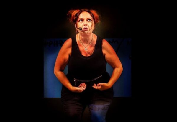 Σοφία Μουτίδου – «Κι άλλη γυναικοκτονία – Στις πόσες θα γίνει έθιμο;»