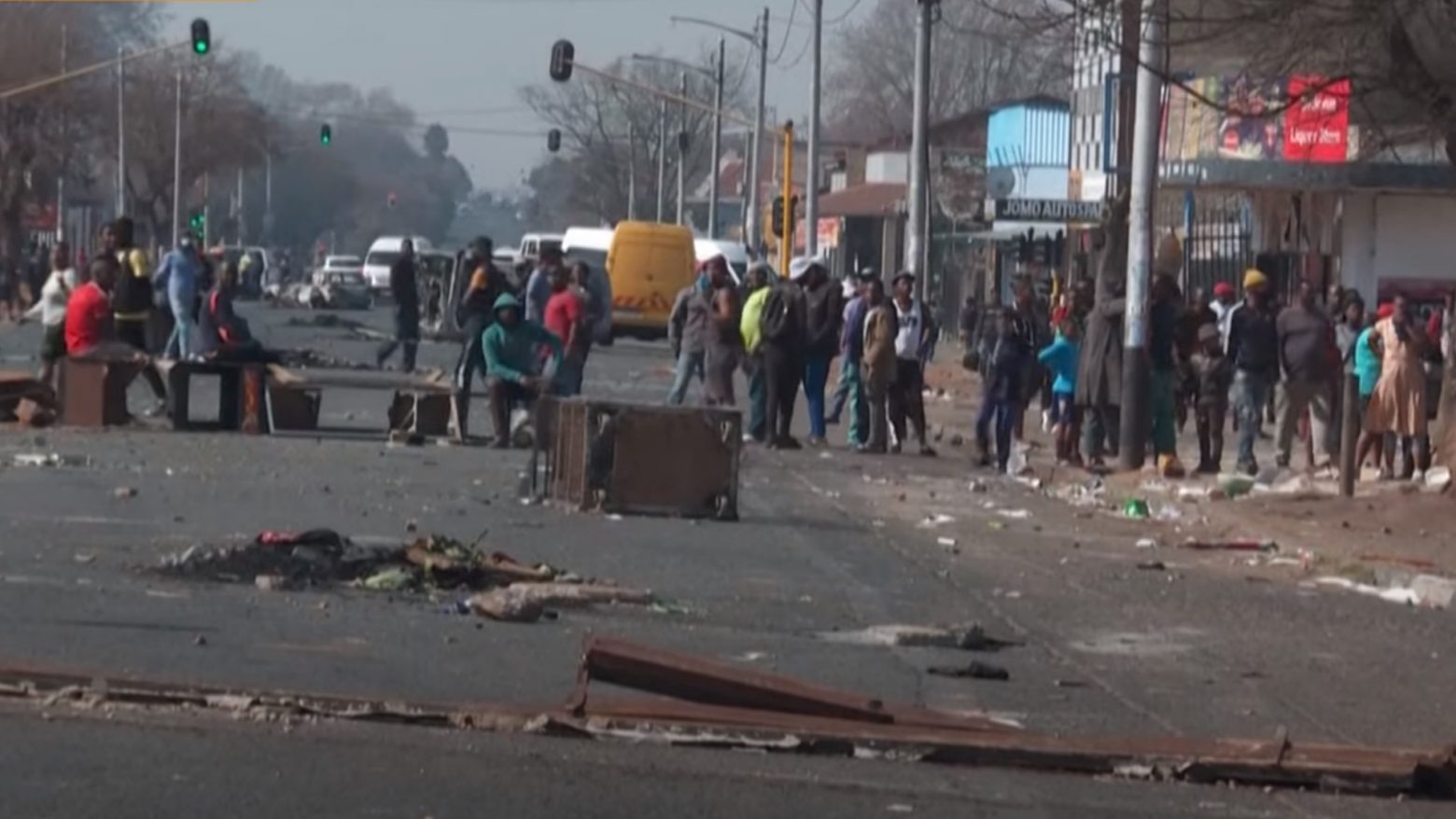 Χάος στη Νότια Αφρική - Λεηλασίες και 32 νεκροί