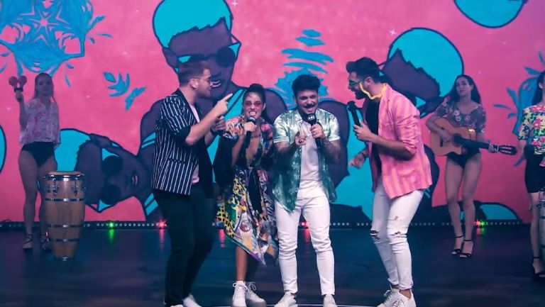 Stan, Ami Yiami, James & Νίκος Μπάρτζης σε εμφάνιση έκπληξη στα MAD VMA 21