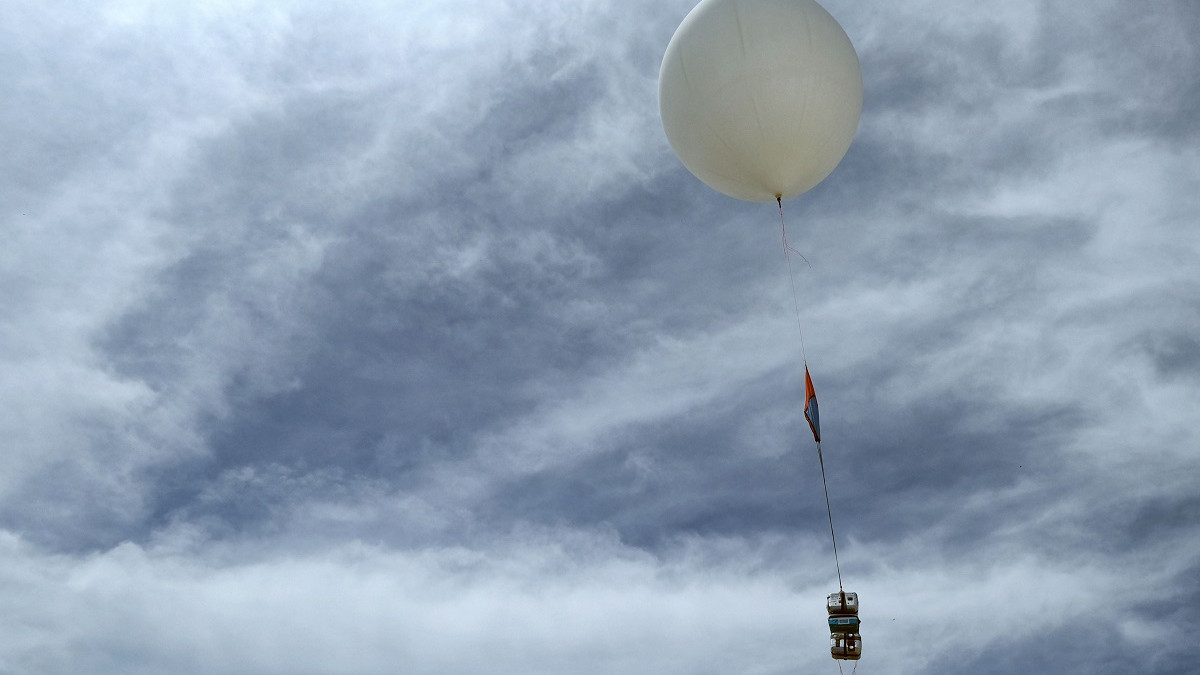 Θεσσαλονίκη: Δεν ήταν UFO, ήταν μετεωρολογικό αερόστατο