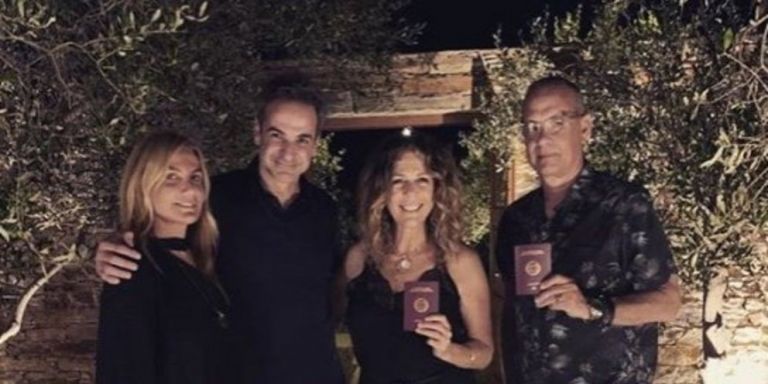 Η παρέα των διάσημων στην Αντίπαρο