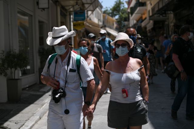 Tourist arrivals in Greece top 2.3 million