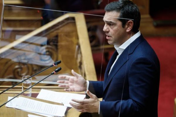 Δείτε live την παρέμβαση Τσίπρα στη Βουλή για πανελλαδικές και πανδημία