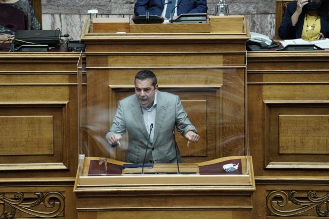 Τσίπρας: Πάρτε πίσω την ελάχιστη βάση εισαγωγής - Η κυβέρνηση έχει κάνει deal με τα ιδιωτικά κολέγια