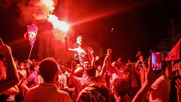 Τυνησία: Διεθνείς αντιδράσεις στις ραγδαίες εξελίξεις που βιώνει η αραβική χώρα