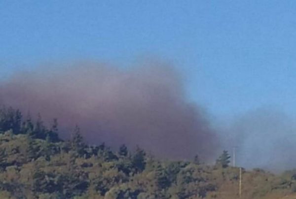 Μεγάλη πυρκαγιά στη Χίο – Εντολή εκκένωσης οικισμού