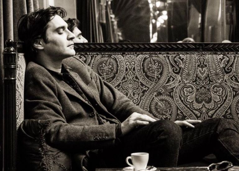 Χριστόφορος Παπακαλιάτης: Ο άνθρωπος «ορχήστρα» με την στόφα σταρ