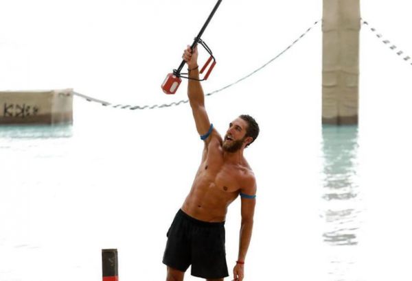 Ο Γιώργος Κορόμι μας τα έδειξε όλα κατά λάθος – Το μαγιό τον πρόδωσε