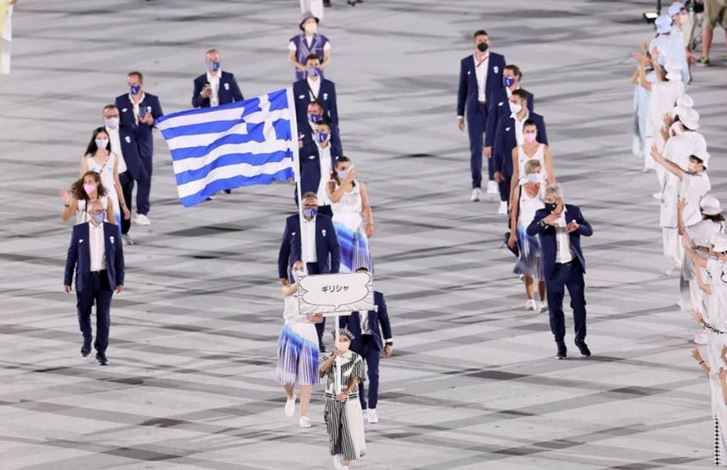 Τελετή Έναρξης: Η εντυπωσιακή είσοδος της Ελλάδας με Πετρούνια και Κορακάκη