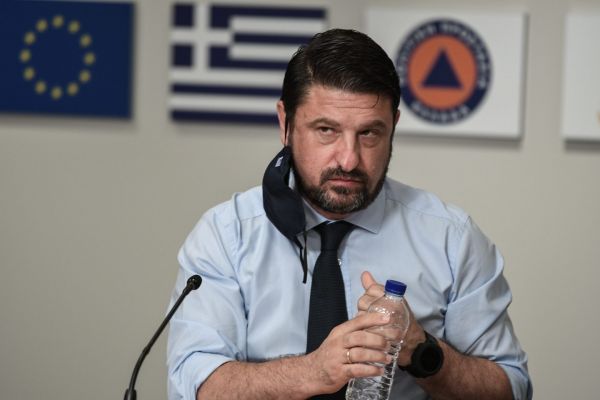 Δείτε live την ενημέρωση Χαρδαλιά – Χρυσοχοΐδη για τις πυρκαγιές σε Σταμάτα, Ροδόπολη και Διόνυσο