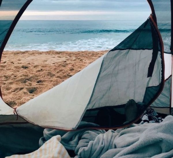 Κάμπινγκ: Οδηγός επιβίωσης – Τα tips για τις διακοπές των ονείρων σας