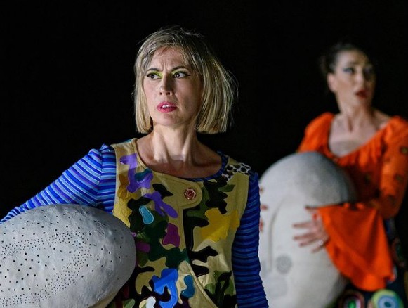 Βίκυ Βολιώτη: Η ανάρτηση-φωτιά για τις απουσίες στην κηδεία της Μάγιας Λυμπεροπούλου