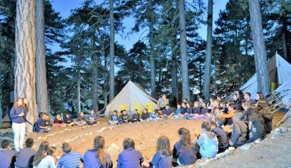 Κοροναϊός: Έξαρση κρουσμάτων στις παιδικές κατασκηνώσεις