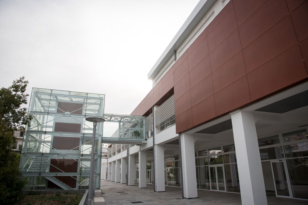 Η δυτική Αθήνα τιμάει τον Μίκη Θεοδωράκη