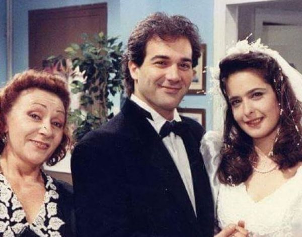 Παύλος Ευαγγελόπουλος: Εντυπωσιάζει την Πάρο με το κορμί του ο «Ιάσονας» του «Ρετιρέ»