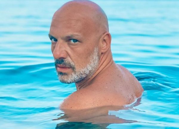 Νίκος Μουτσινάς – «Είμαι χαρούμενος και κανένας δεν μπορεί να με εμποδίσει»