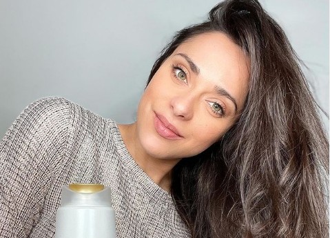 Ευαγγελία Συριοπούλου – Ποζάρει χαμογελαστή με μπικίνι στον έβδομο μήνα της εγκυμοσύνης της