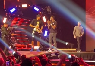 Πήγε σε αγώνα κατς και προκάλεσε… πανικό ο Γιάννης