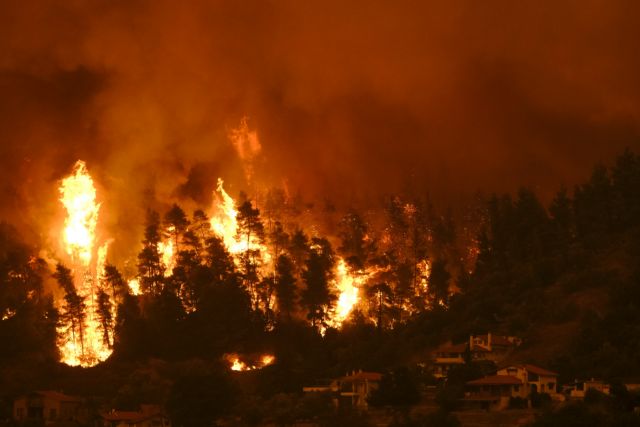 Μεγαπυρκαγιές: Ποιος είναι ο πύρινος εφιάλτης που γεννά η κλιματική αλλαγή