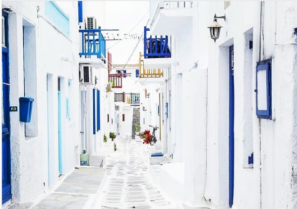 Μύκονος – Μεθυσμένη 22χρονη κατήγγειλε ψευδώς Ιταλό για βιασμό