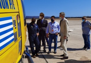 Νίκος Χαρδαλιάς – Επίσκεψη στην Αεροπορική Βάση Δεκέλειας – Συνομίλησε με τους πιλότους των ελικοπτέρων πυρόσβεσης