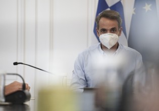Πώς ανοίγουν, αντί να κλείνουν τα μέτωπα στην κυβέρνηση-  Η κρίση διαχείρισης και ο γρίφος των αλλαγών 