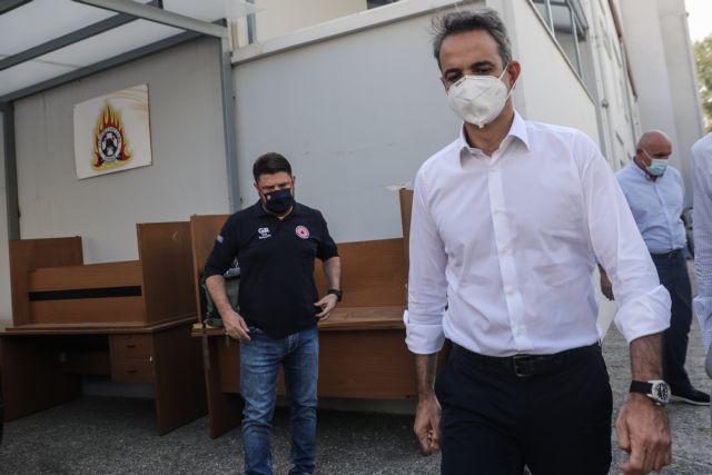 Ούτε ψύλλος στον κόρφο του Μητσοτάκη