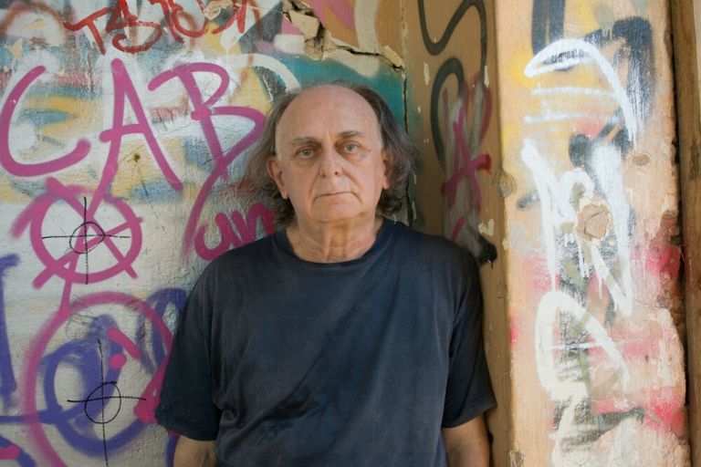 Γιώργος Τσουρκοβασίλης – Πέθανε ο φωτογράφος των «Ροκ Ημερολογίων»