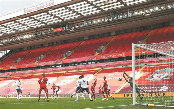 Ποδόσφαιρο για απατεώνες και στο βάθος… Κύπρος