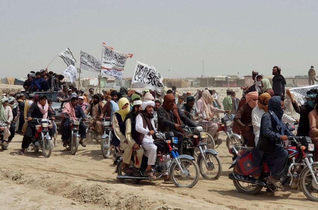 Αφγανιστάν – Ο στρατός καλεί τους πολίτες να φύγουν από τη Λάσκαρ Γα προκειμένου να εκδιώξει από την πόλη τους Ταλιμπάν
