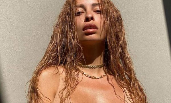 Ελένη Φουρέιρα – Στην Κρήτη για επίσκεψη στην Σπιναλόγκα η τραγουδίστρια