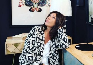 Σοφία Αλιμπέρτη – Η bacakstage φωτογραφία από την συναυλία του γιου της