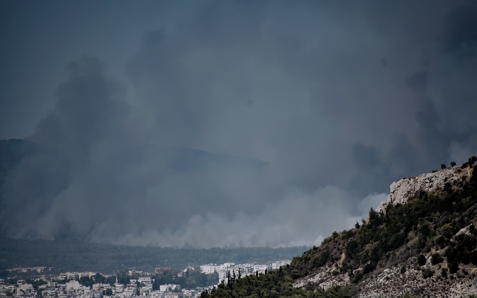 Άνοιξαν και τα δύο ρεύματα κυκλοφορίας στην Αθηνών – Λαμίας