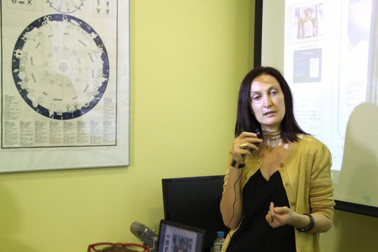 Πέθανε η γνωστή αστρολόγος Έλενα Μένεγου