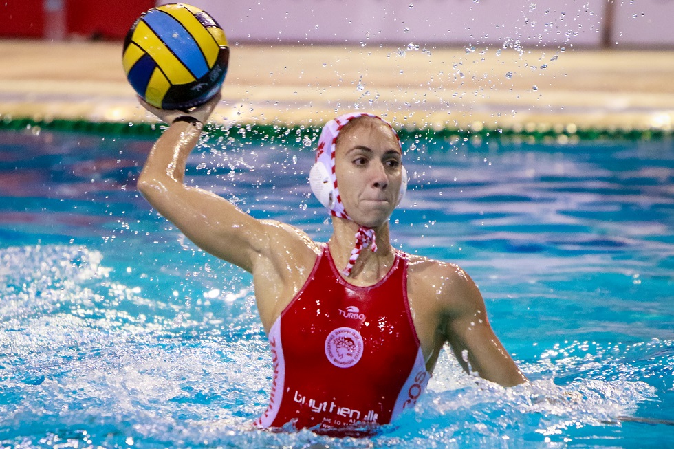 Αποσύρθηκε η Αβραμίδου – «Ένα τεράστιο ευχαριστώ στον Ολυμπιακό»