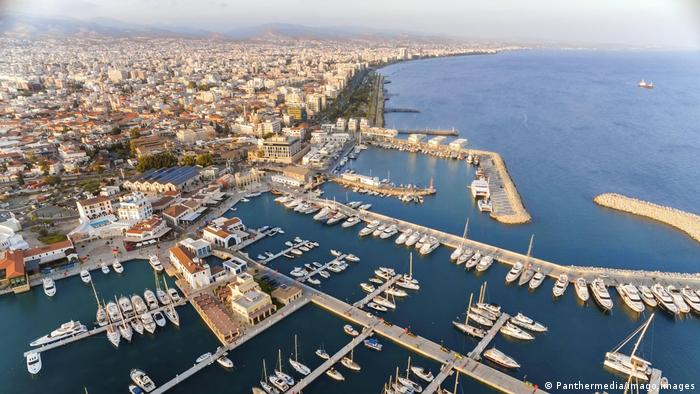 «Σιωπή» στην Κύπρο παρά τις πιέσεις για τo Pegasus