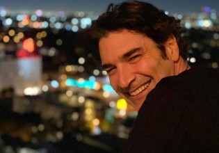 Χριστόφορος Παπακαλιάτης – Πως έπεισε την Χαρούλα Αλεξίου να παίξει στο νέο του σίριαλ;