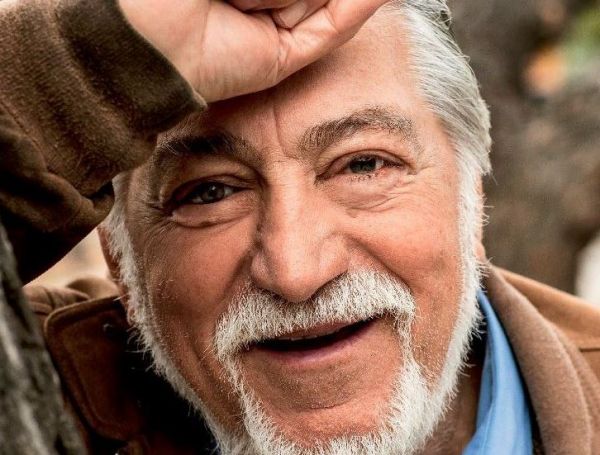 Ανέστης Βλάχος – Παραμένει στο νοσοκομείο – Τα νεότερα για την υγεία του