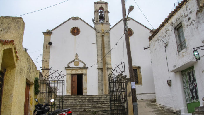 Κρήτη – Μεγάλη ανταπόκριση στην πρωτοβουλία μετατροπής εκκλησίας σε εμβολιαστικό κέντρο