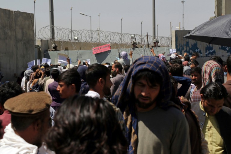 Ταλιμπάν – Τρομοκρατική η επίθεση αλλά «κόκκινο» πανί οι ξένες δυνάμεις