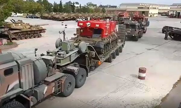 Φωτιά – Αυτά είναι τα πυροσβεστικά άρματα που μπαίνουν στη μάχη με τις φλόγες