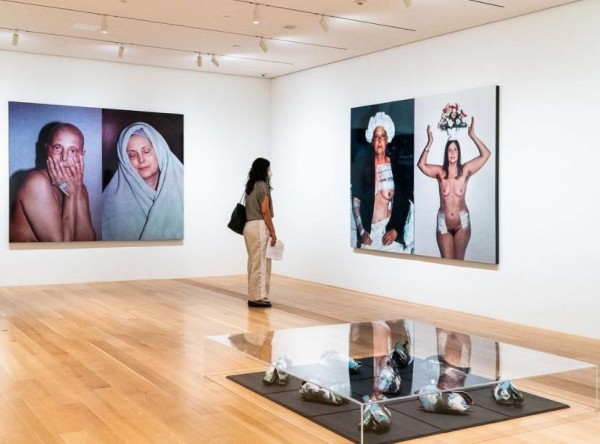 Hannah Wilke – Αναδρομική έκθεση για την «μεσσία»  της selfie