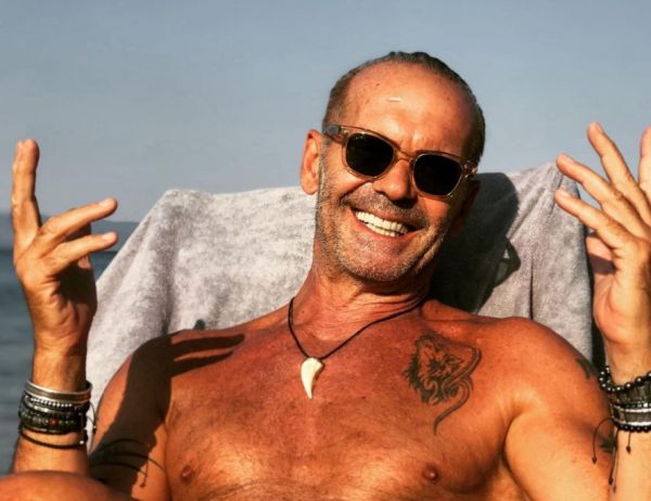 Κούκλος ο μικρός Κωστόπουλος – Είχε να μοιάσει