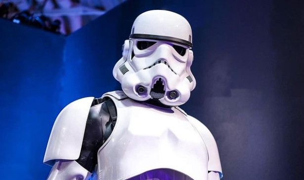 Κοστούμια δίνουν ξανά ζωή σε θρυλικούς ρόλους του Μπρόντγουεϊ