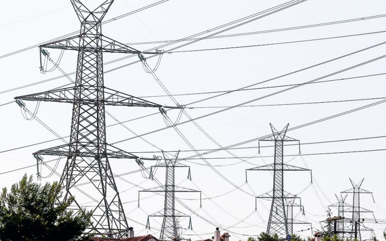 Καύσωνας – «Συναγερμός» για την αποφυγή μπλακ άουτ – Εκκλήσεις για εξοικονόμηση ενέργειας